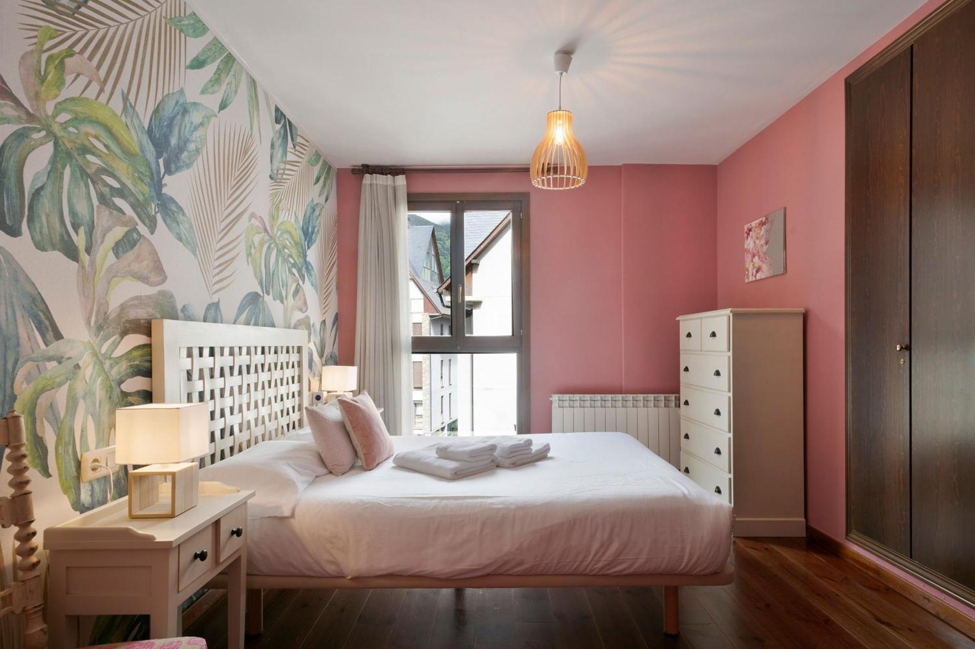 Luderna - Apartamento Brinhon Vielha Dış mekan fotoğraf