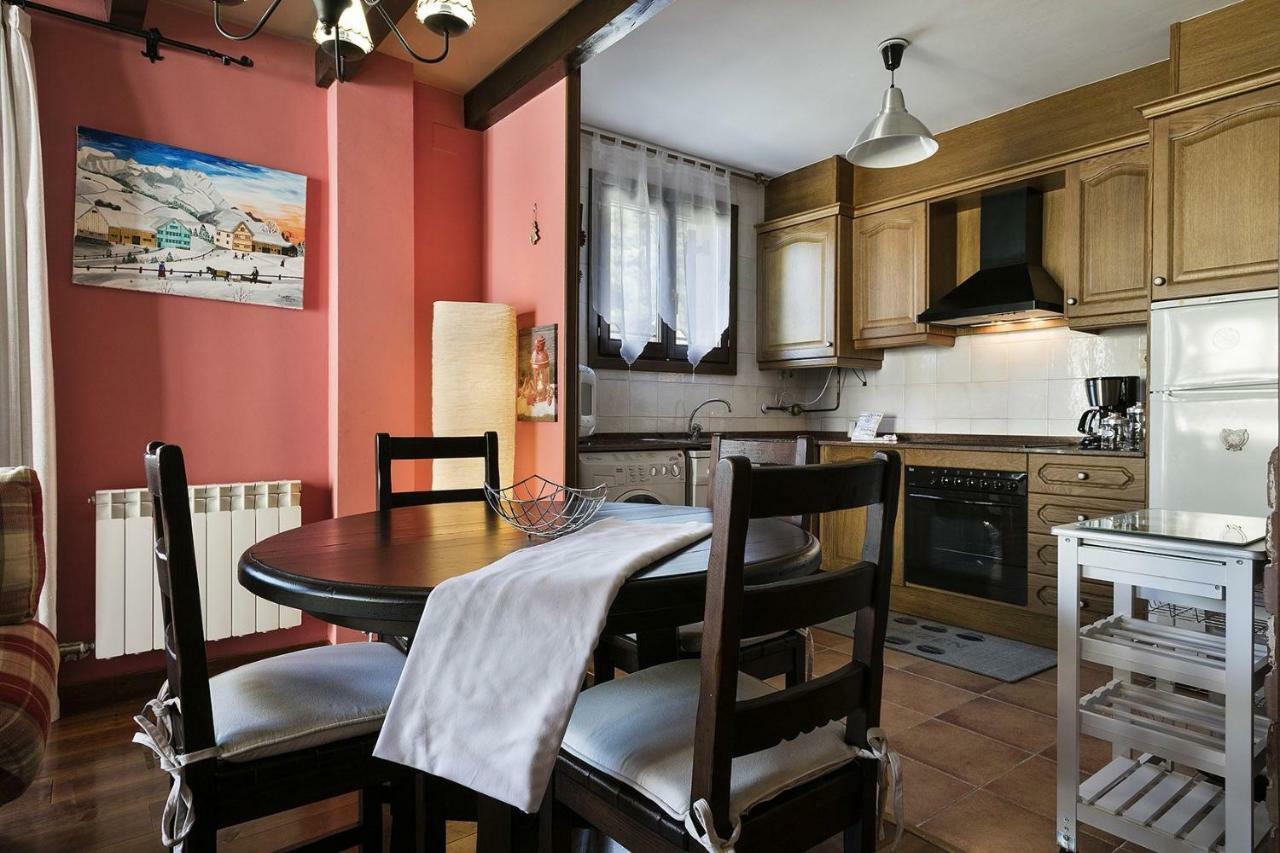 Luderna - Apartamento Brinhon Vielha Dış mekan fotoğraf