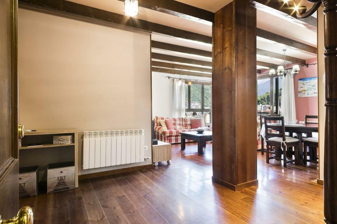 Luderna - Apartamento Brinhon Vielha Dış mekan fotoğraf